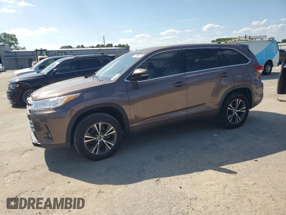 2017 Toyota Highlander LE with VIN 5TDZZRFH0HS191832, listed as a Copart auction lot 57968425 with 155,484 mi miles and Clean title. Bid and sale history available at DreamBid. Image 1.