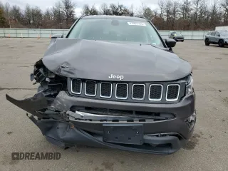 2021 Jeep Compass Latitude with VIN 3C4NJDBB4MT507484, listed as a Copart auction lot 47925165 with 17,644 mi miles and Non repairable. Bid and sale history available at DreamBid. Image 5.