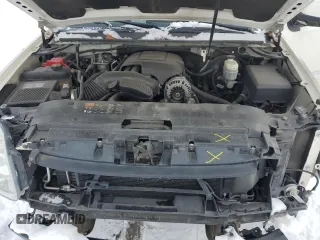 2014 GMC Yukon XL SLT with VIN 1GKS2KE78ER151549, listed as a Copart auction lot 44028675 with 176,209 mi miles and Salvage Title. Bid and sale history available at carsss.com. Image 12.