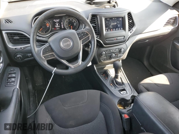 2019 Jeep Cherokee Latitude with VIN 1C4PJLCB0KD448342, listed as a Copart auction lot 51621495 with 86,551 mi miles and Salvage Title. Bid and sale history available at carsss.com. Image 8.