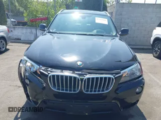 2014 BMW X3 xDrive28i z VIN 5UXWX9C56E0D23981, wystawiony jako IAAI lot #42444604 z przebiegiem 114 040 mil mil oraz . Historia ofert i sprzedaży dostępna na DreamBid. Obrazek 12.