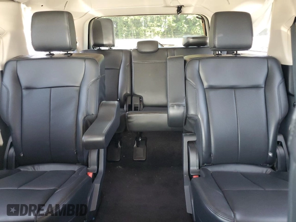 2022 Ford Expedition XLT with VIN 1FMJU1HT7NEA32284, listed as a Copart auction lot 61498915 with 23,510 mi miles and Salvage title. Bid and sale history available at DreamBid. Image 10.