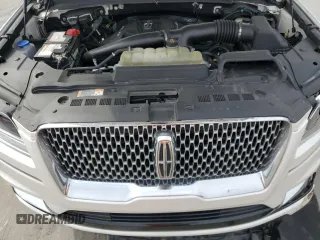 2019 Lincoln Navigator Reserve с VIN 5LMJJ3LT0KEL12472, выставлен на аукционе Copart как лот 45756865 с пробегом 111 994 миль миль и На запчасти • Non repairable. История ставок и продаж доступна на DreamBid. Изображение 12.