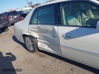 2008 Cadillac DTS w/1SC with VIN 1G6KD57Y68U176385, listed as a IAAI auction lot 41720743 with 151,208 mi miles. Bid and sale history available at carsss.com. Image 6.