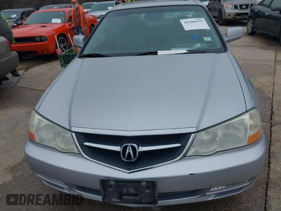 2002 Acura TL w/Navigation with VIN 19UUA56762A002110, listed as a IAAI auction lot 41509137 with 145,142 mi miles. Bid and sale history available at carsss.com. Image 6.