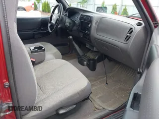 2002 Ford Ranger XL Fleet with VIN 1FTZR45E62PA64417, listed as a IAAI auction lot 42296243 with 153,667 mi miles and . Bid and sale history available at DreamBid. Image 5.