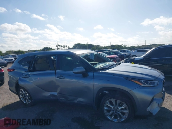 2023 Toyota Highlander L z VIN 5TDKDRAH5PS014778, wystawiony jako IAAI lot #41081620 z przebiegiem 49 047 mil mil oraz . Historia ofert i sprzedaży dostępna na DreamBid. Obrazek 13.