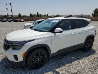 2024 Kia Seltos X-Line with VIN KNDEUCA70R7588199, listed as a Copart auction lot 54963815 with 33,793 mi miles and Salvage title. Bid and sale history available at DreamBid. Image 1.