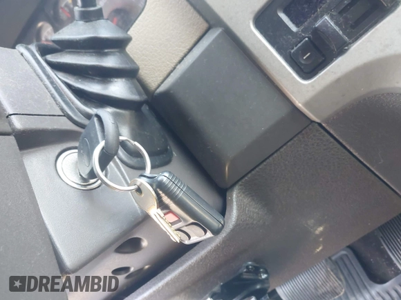 2009 Ford F-150 XL with VIN 1FTPW14V49FB30463, listed as a IAAI auction lot 42603992 with 218,856 mi miles and . Bid and sale history available at DreamBid. Image 11.