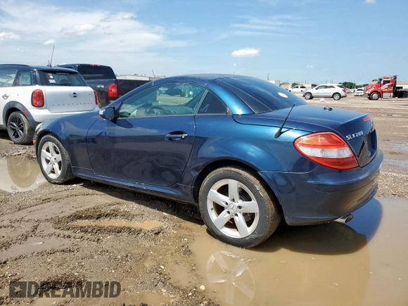2006 Mercedes-Benz SLK 280 z VIN WDBWK54F56F093098, wystawiony jako Copart lot #58618735 z przebiegiem 155 916 mil mil oraz Tytuł czysty. Historia ofert i sprzedaży dostępna na DreamBid. Obrazek 2.