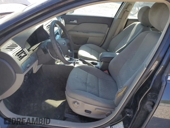 2010 Ford Fusion SE with VIN 3FAHP0HA5AR420758, listed as a Copart auction lot 53244605 with 112,082 mi miles and Clean Title. Bid and sale history available at DreamBid. Image 7.