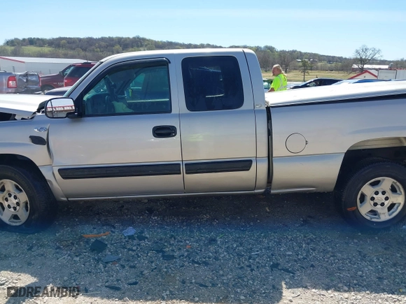 2006 Chevrolet Silverado 1500 LT1 with VIN 2GCEK19V761113414, listed as a IAAI auction lot 41835695 with 1 mi miles. Bid and sale history available at carsss.com. Image 15.