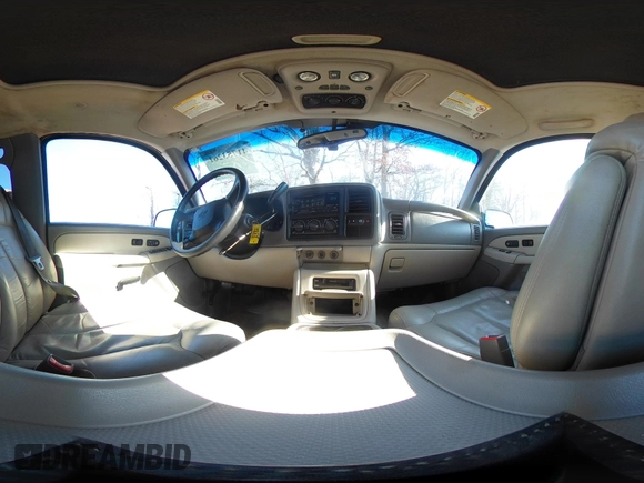 2002 Chevrolet Suburban LS with VIN 1GNFK16Z02J194579, listed as a IAAI auction lot 41753261 with 248,537 mi miles. Bid and sale history available at carsss.com. Image 18.