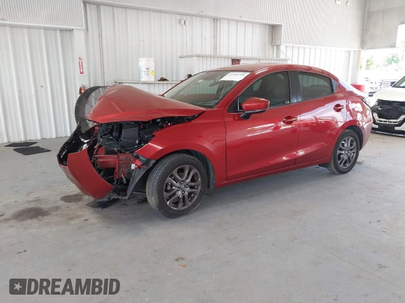 2019 Toyota Yaris L z VIN 3MYDLBYVXKY524593, wystawiony jako IAAI lot #42301508 z przebiegiem 45 596 mil mil oraz . Historia ofert i sprzedaży dostępna na DreamBid. Obrazek 18.