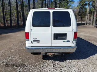 2011 Ford Econoline Passenger XL with VIN 1FBNE3BL8BDA78431, listed as a IAAI auction lot 41604795 with 179,493 mi miles. Bid and sale history available at carsss.com. Image 16.