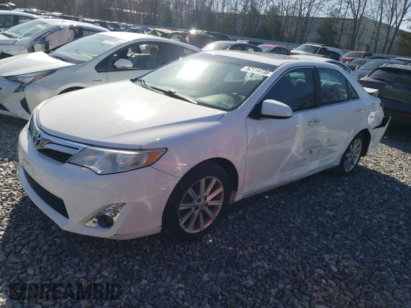 2014 Toyota Camry L with VIN 4T4BF1FK8ER397268, listed as a Copart auction lot 52114735 with 122,210 mi miles and Clean Title. Bid and sale history available at DreamBid. Image 1.