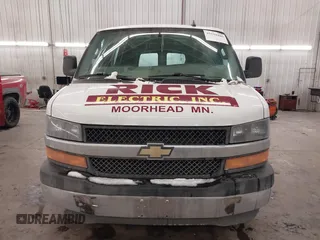 2019 Chevrolet Express Cargo with VIN 1GCWGAFG5K1321545, listed as a IAAI auction lot 41554480 with 43,749 mi miles and . Bid and sale history available at DreamBid. Image 13.