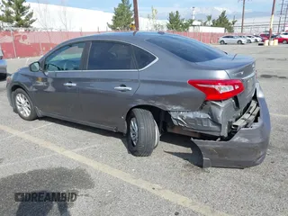 2017 Nissan Sentra S z VIN 3N1AB7AP7HY251816, wystawiony jako IAAI lot #41798600 z przebiegiem 82 455 mil mil oraz . Historia ofert i sprzedaży dostępna na DreamBid. Obrazek 3.