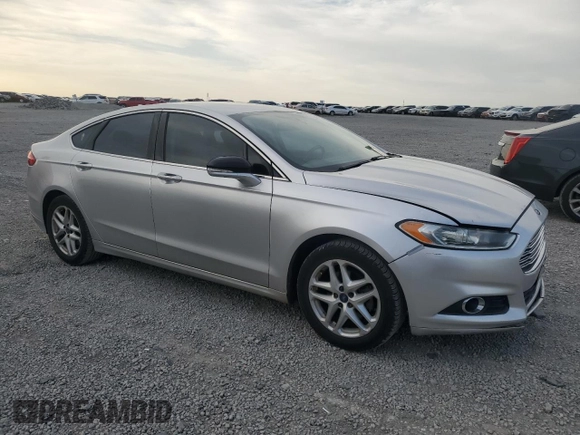 2013 Ford Fusion SE with VIN 3FA6P0HR3DR310633, listed as a Copart auction lot 52946725 with 105,056 mi miles and Salvage title. Bid and sale history available at DreamBid. Image 4.