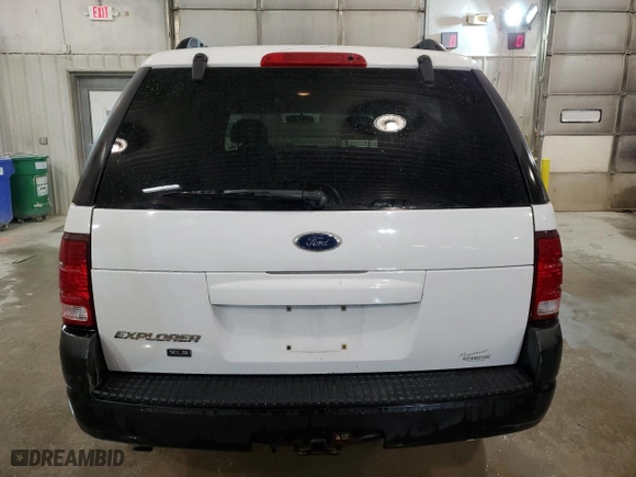 2002 Ford Explorer XLS with VIN 1FMZU72E62ZC24414, listed as a Copart auction lot 45351884 with 208,025 mi miles and Non Repairable. Bid and sale history available at carsss.com. Image 6.