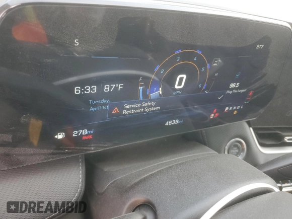 2025 Chevrolet Equinox FWD LT with VIN 3GNAXHEG3SL230407, listed as a Copart auction lot 51582905 with 4,639 mi miles and Salvage Title. Bid and sale history available at DreamBid. Image 9.