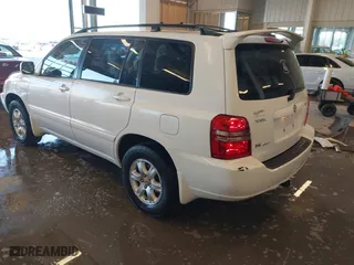 2003 Toyota Highlander with VIN JTEHF21A430153629, listed as a IAAI auction lot 41334411 with 236,557 mi miles. Bid and sale history available at carsss.com. Image 3.