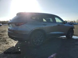2022 Acura MDX w/A-Spec Package with VIN 5J8YE1H0XNL046182, listed as a Copart auction lot 52185995 with 34,758 mi miles and Salvage title. Bid and sale history available at DreamBid. Image 3.