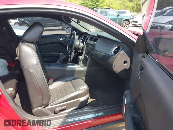 2010 Ford Mustang GT with VIN 1ZVBP8CH8A5154932, listed as a IAAI auction lot 42103416 with 44,502 mi miles. Bid and sale history available at carsss.com. Image 5.