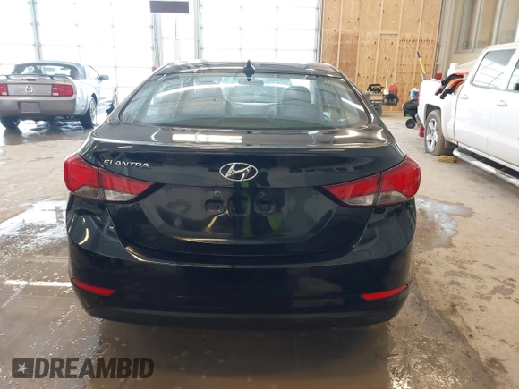 2015 Hyundai Elantra SE with VIN 5NPDH4AE4FH634354, listed as a IAAI auction lot 41596658 with 202,820 mi miles. Bid and sale history available at carsss.com. Image 16.