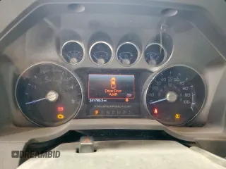 2014 Ford F-250 XL с VIN 1FT7W2AT7EEA02873, выставлен на аукционе Copart как лот 61681805 с пробегом 241 783 миль миль и Чистый • Clean title. История ставок и продаж доступна на DreamBid. Изображение 9.