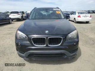 2015 BMW X1 xDrive28i with VIN WBAVL1C56FVY35815, listed as a Copart auction lot 52996755 with 0 mi miles and Clean Title. Bid and sale history available at carsss.com. Image 5.