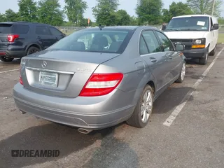 2009 Mercedes-Benz C 300 Sport with VIN WDDGF81X99R057352, listed as a IAAI auction lot 42413013 with 71,748 mi miles and . Bid and sale history available at DreamBid. Image 4.