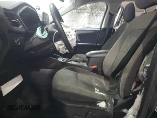 2022 Ford Escape SE z VIN 1FMCU9G68NUB61479, wystawiony jako Copart lot #44100645 z przebiegiem Nie podano mil oraz Szkoda całkowita • Salvage title. Historia ofert i sprzedaży dostępna na DreamBid. Obrazek 7.