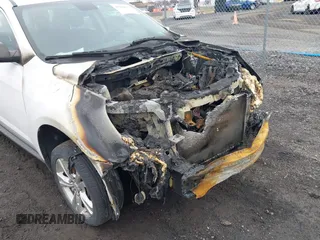2013 Chevrolet Equinox LS z VIN 2GNFLCEK7D6329456, wystawiony jako IAAI lot #41800023 z przebiegiem 187 500 mil mil oraz . Historia ofert i sprzedaży dostępna na DreamBid. Obrazek 13.