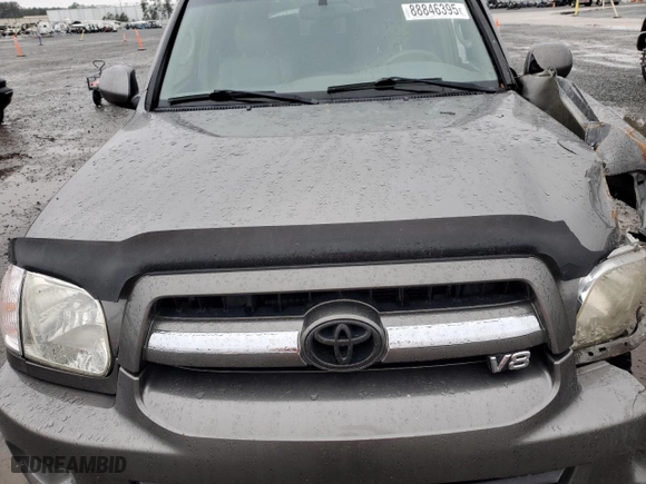 2005 Toyota Sequoia Limited with VIN 5TDBT48A95S250457, listed as a Copart auction lot 88846395 with 307,771 mi miles and Salvage Title. Bid and sale history available at carsss.com. Image 12.