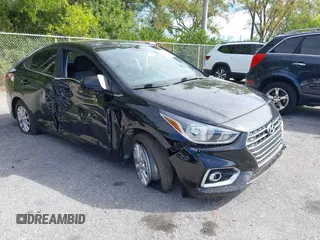 2022 Hyundai Accent SE with VIN 3KPC24A62NE187287, listed as a IAAI auction lot 41683884 with 27,065 mi miles. Bid and sale history available at carsss.com. Image 1.