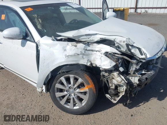 2011 Toyota Avalon with VIN 4T1BK3DB2BU371961, listed as a IAAI auction lot 42113686 with 135,218 mi miles and . Bid and sale history available at carsss.com. Image 6.
