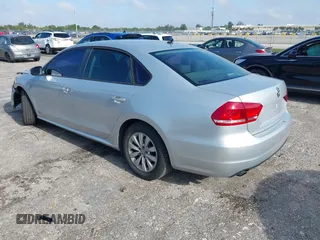 2013 Volkswagen Passat Wolfsburg Edition with VIN 1VWAP7A31DC065040, listed as a IAAI auction lot 42007311 with 133,510 mi miles. Bid and sale history available at carsss.com. Image 3.