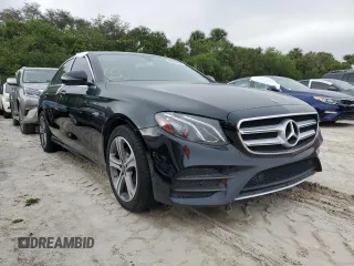 2018 Mercedes-Benz E-Class E 300 with VIN WDDZF4JB1JA327523, listed as a Copart auction lot 66805852 with 0 mi miles. Bid and sale history available at carsss.com. Image 1.