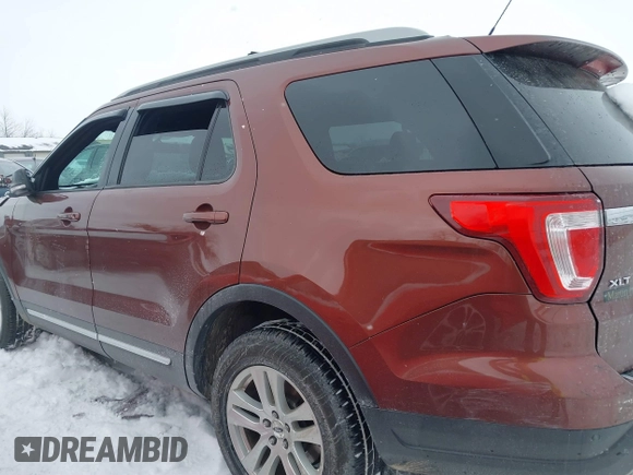 2018 Ford Explorer XLT with VIN 1FM5K8D83JGA36476, listed as a IAAI auction lot 41606691 with 94,190 mi miles and . Bid and sale history available at carsss.com. Image 13.