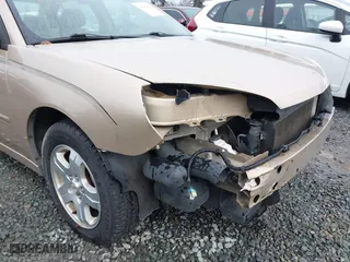 2004 Chevrolet Malibu LT with VIN 1G1ZU548X4F246722, listed as a IAAI auction lot 41846487 with 122,560 mi miles. Bid and sale history available at carsss.com. Image 6.