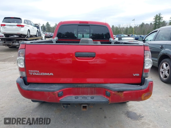 2013 Toyota Tacoma with VIN 5TFUU4EN7DX064437, listed as a IAAI auction lot 41947323 with 170,695 mi miles and . Bid and sale history available at DreamBid. Image 16.