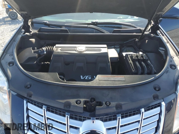 2015 Cadillac SRX Premium Collection with VIN 3GYFNGE34FS616268, listed as a Copart auction lot 44081835 with 133,264 mi miles and Salvage Title. Bid and sale history available at carsss.com. Image 13.