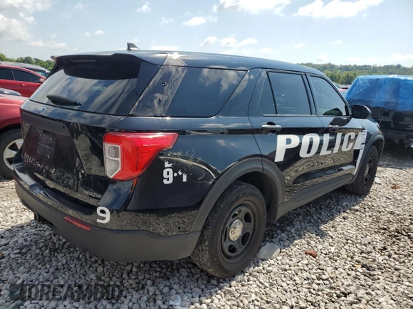 2022 Ford Police Interceptor Utility z VIN 1FM5K8AB4NGC24431, wystawiony jako Copart lot #66614844 z przebiegiem 27 336 mil mil oraz Szkoda całkowita • Salvage title. Historia ofert i sprzedaży dostępna na DreamBid. Obrazek 3.