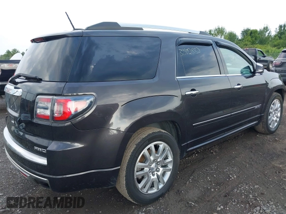 2016 GMC Acadia Denali z VIN 1GKKVTKDXGJ146619, wystawiony jako IAAI lot #39902882 z przebiegiem 123 957 mil mil oraz . Historia ofert i sprzedaży dostępna na DreamBid. Obrazek 4.