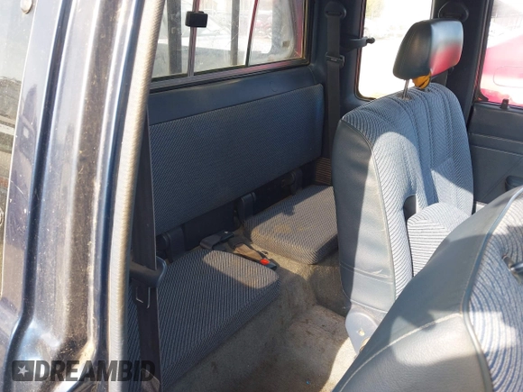1994 Toyota 2WD Pickups DX with VIN JT4RN93P5R5103730, listed as a IAAI auction lot 42164918 with 396,623 mi miles. Bid and sale history available at carsss.com. Image 8.