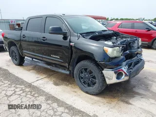 2013 Toyota Tundra z VIN 5TFDW5F19DX290264, wystawiony jako IAAI lot #42319512 z przebiegiem 153 566 mil mil oraz . Historia ofert i sprzedaży dostępna na DreamBid. Obrazek 1.