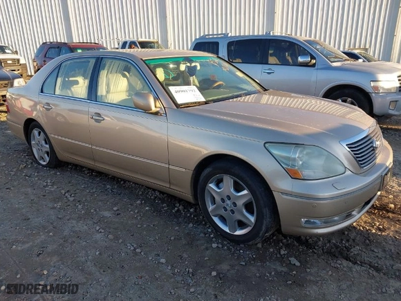 2004 Lexus LS 430 with VIN JTHBN36F640147662, listed as a IAAI auction lot 40901792 with 1 mi miles. Bid and sale history available at carsss.com. Image 1.