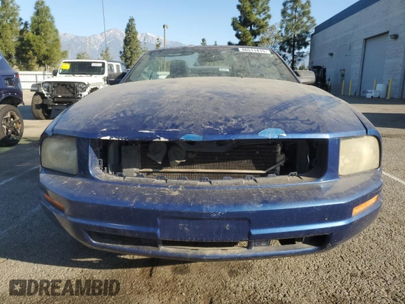 2007 Ford Mustang Deluxe with VIN 1ZVHT84N275199884, listed as a Copart auction lot 46511415 with 180,924 mi miles and Clean Title. Bid and sale history available at carsss.com. Image 5.