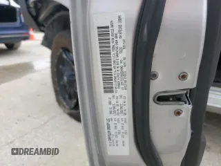 2011 Ram 2500 Big Horn z VIN 3D7TT2CT6BG504045, wystawiony jako Copart lot #70136124 z przebiegiem Nie podano mil oraz Szkoda całkowita • Salvage title. Historia ofert i sprzedaży dostępna na DreamBid. Obrazek 13.